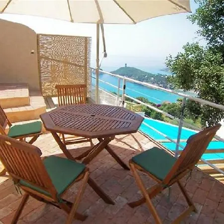 Carole F2 Сент-Люси-де-Пор